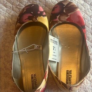 Mossimo Supply Co. Women's Floral Slip-On Ballet Flats in Pink, Yellow & Brown